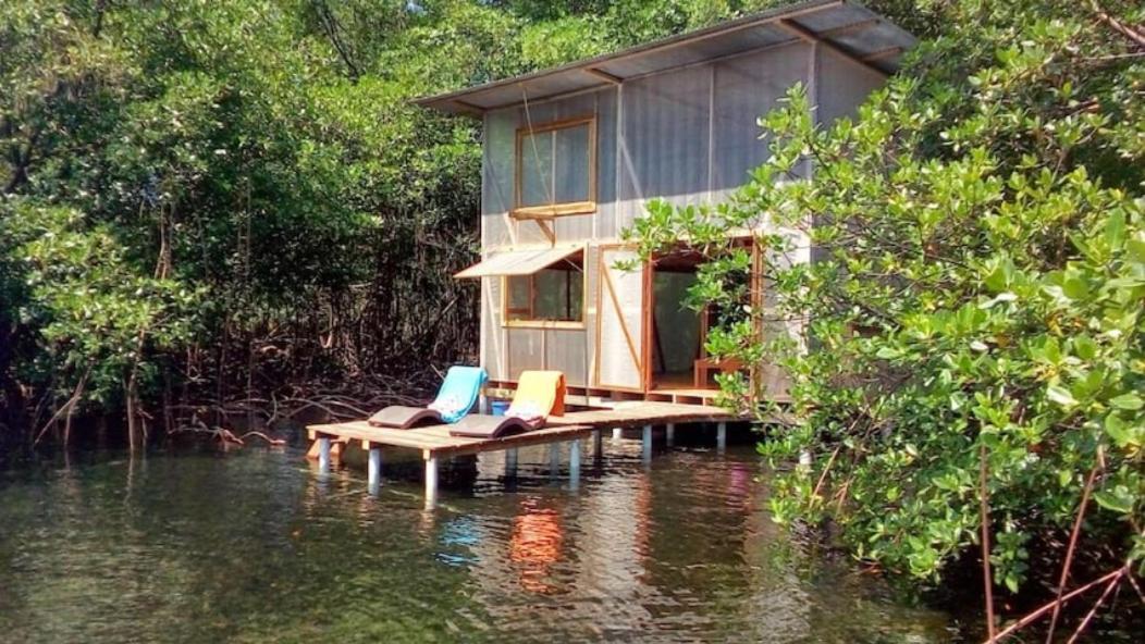 Cocovivo Hotel Bocas del Toro Exterior photo