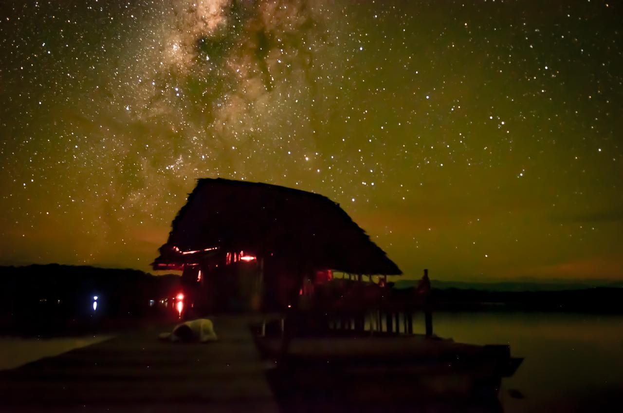 Cocovivo Hotel Bocas del Toro Exterior photo